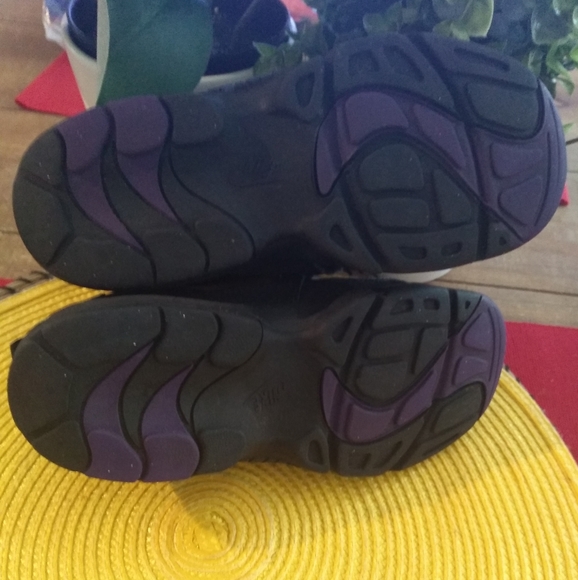 Nike Diamond Turf 2010 Boys sneakers size 2y - Picture 5 of 9